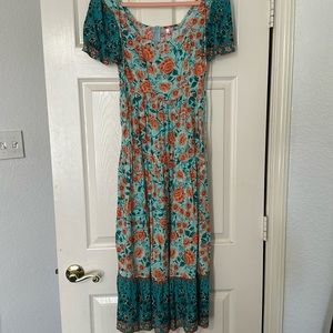 Women’s dress